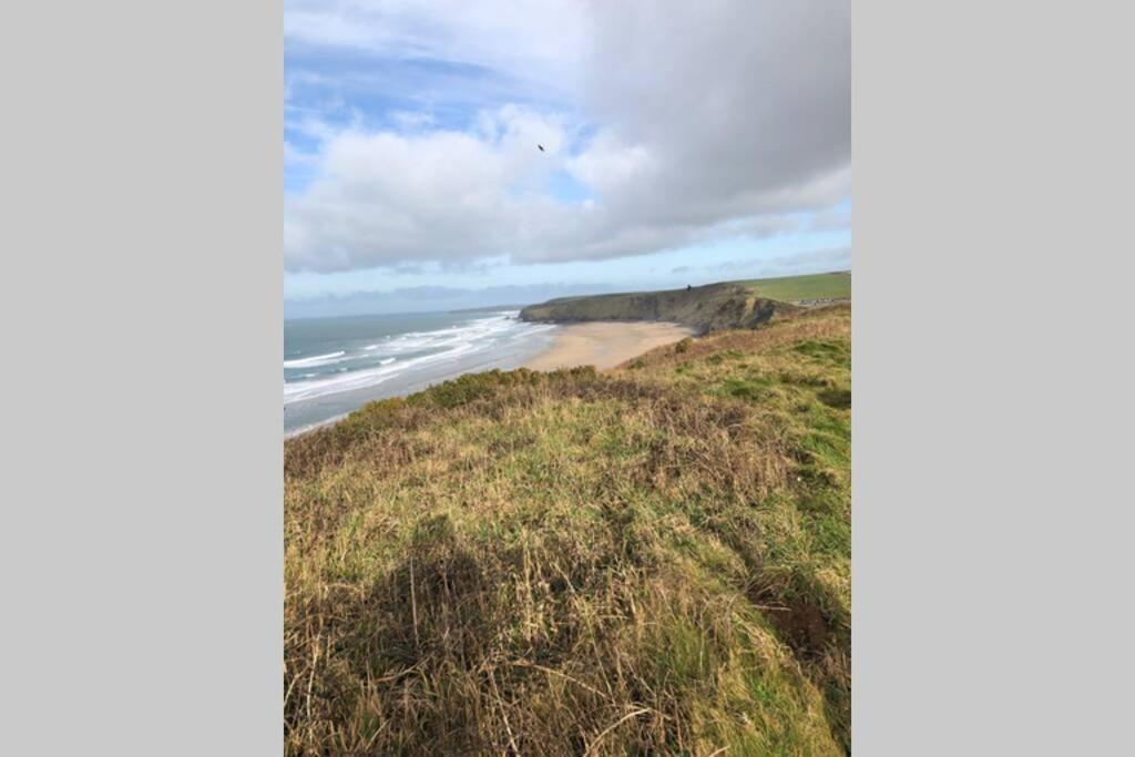 Six By The Sea - 2 Bed House - A Little Something For Everyone Saint Columb Minor Exterior photo