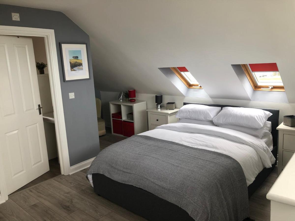 Six By The Sea - 2 Bed House - A Little Something For Everyone Saint Columb Minor Exterior photo